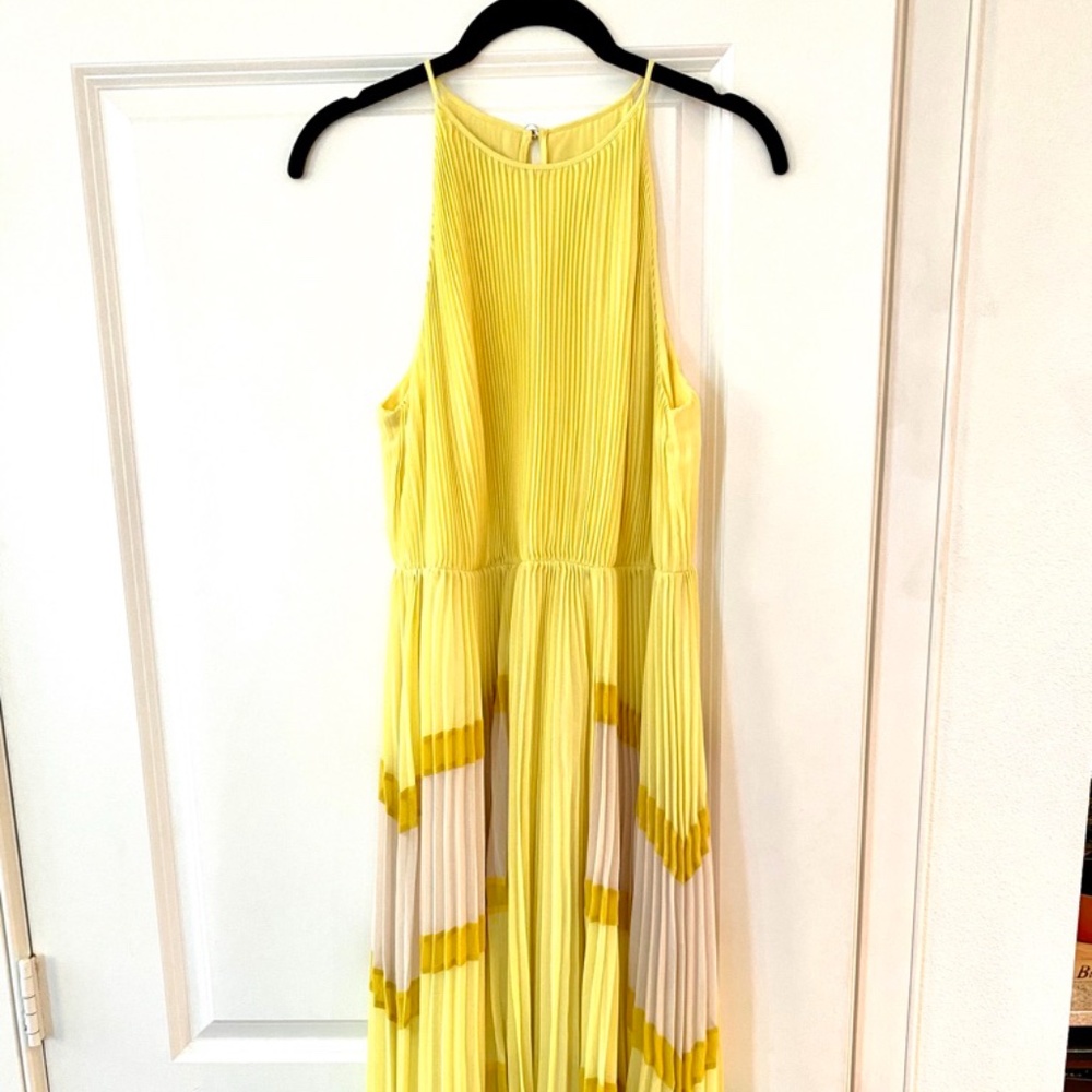 Ted Baker NELLINA Dip Hem Pleated Dress Yellow 3
